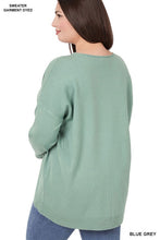 Load image into Gallery viewer, Plus Hi-Low Garment Dyed Front Seam Sweater