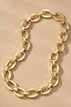 Load image into Gallery viewer, Wow! Brass chunky chain necklace