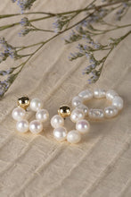 Load image into Gallery viewer, Natural pearl ring and floral pearl earring set